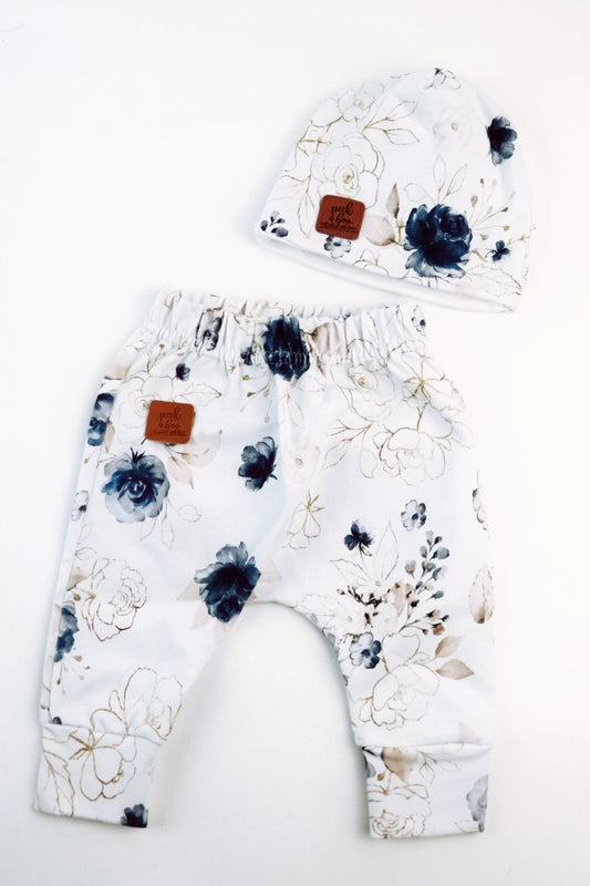 Floral baby pant + Beanie hat - Size New born